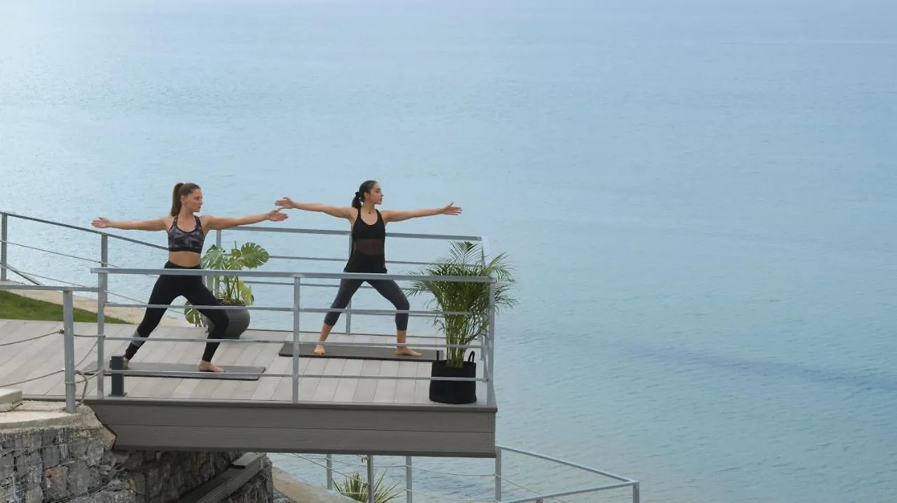 Villa Omnia - Luxury Bound On Earth Nea Moudania