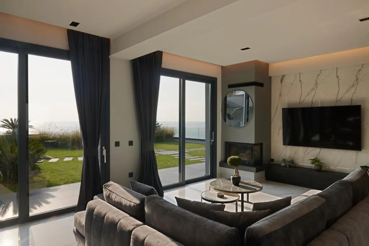 Villa Omnia - Luxury Bound On Earth Nea Moudania Griechenland